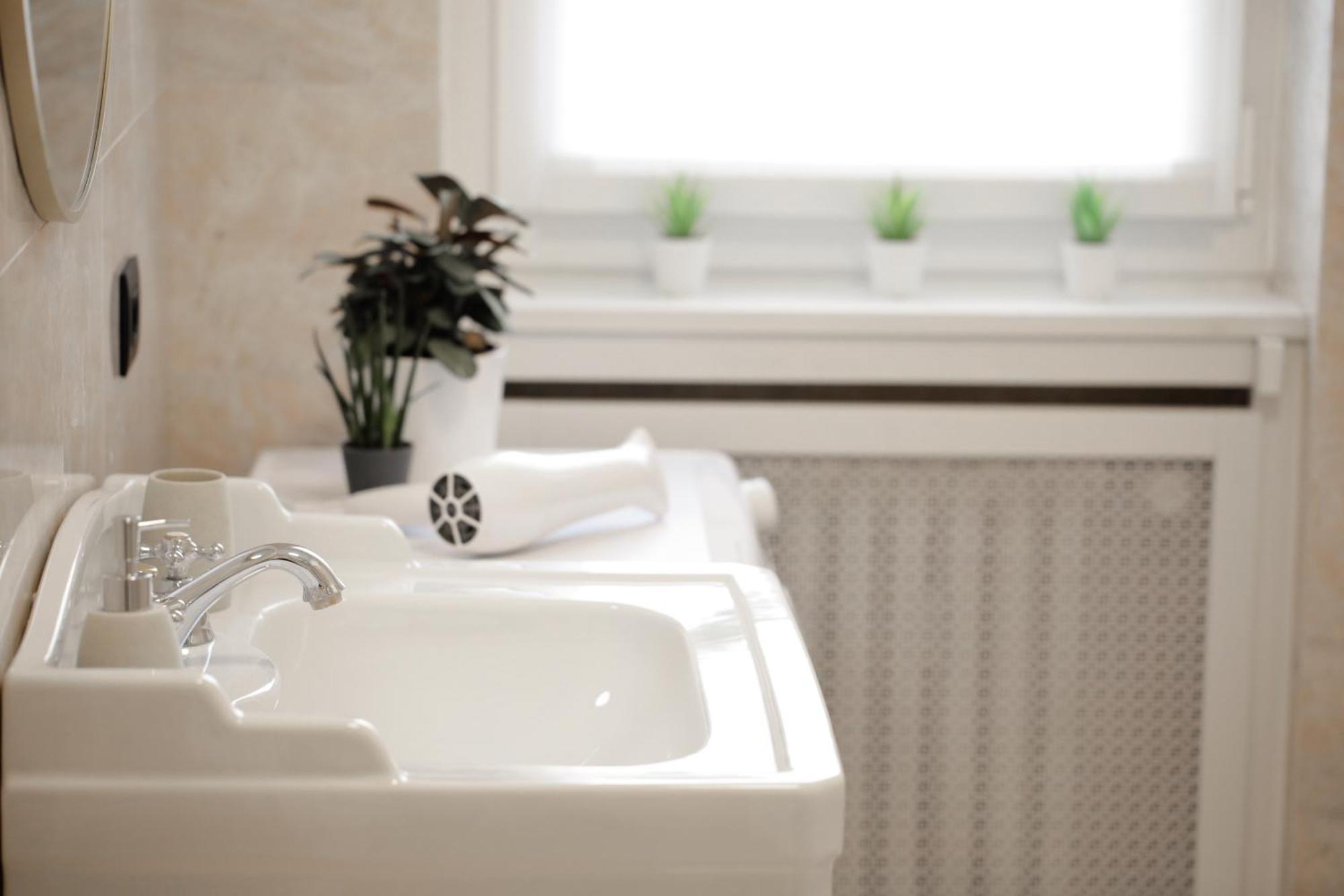 New Modern Flat 10 Minutes Walk From Central Station Milano Eksteriør bilde